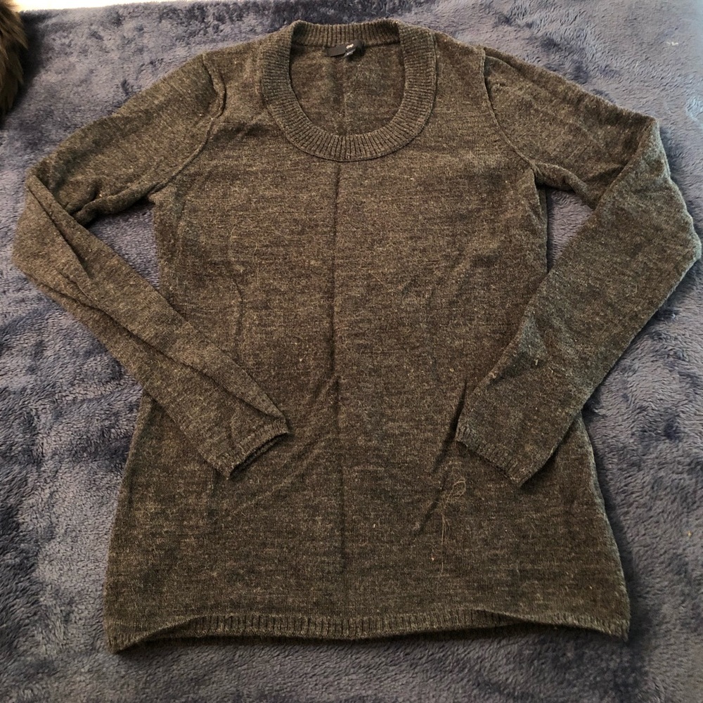 Gap Sweater